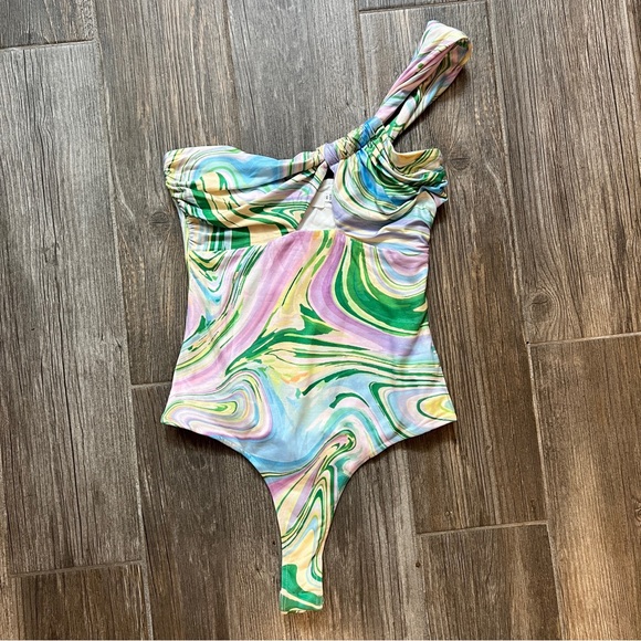 ASTR the Label Sindri Bodysuit - Picture 2 of 12